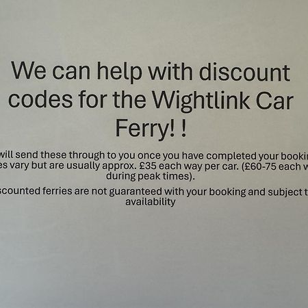 Whitecliff Bay Holiday Park - Most Popular Location Near Pools, Clubs And Beach Bembridge Buitenkant foto